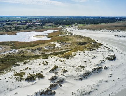 St. Peter-Ording mit Strand und Land von oben